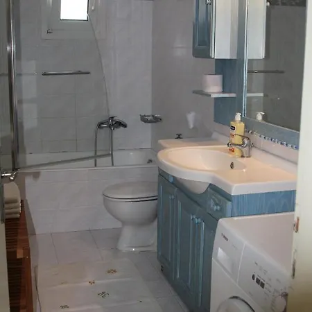 Villa Kyriaki , Villa Dimitrios *